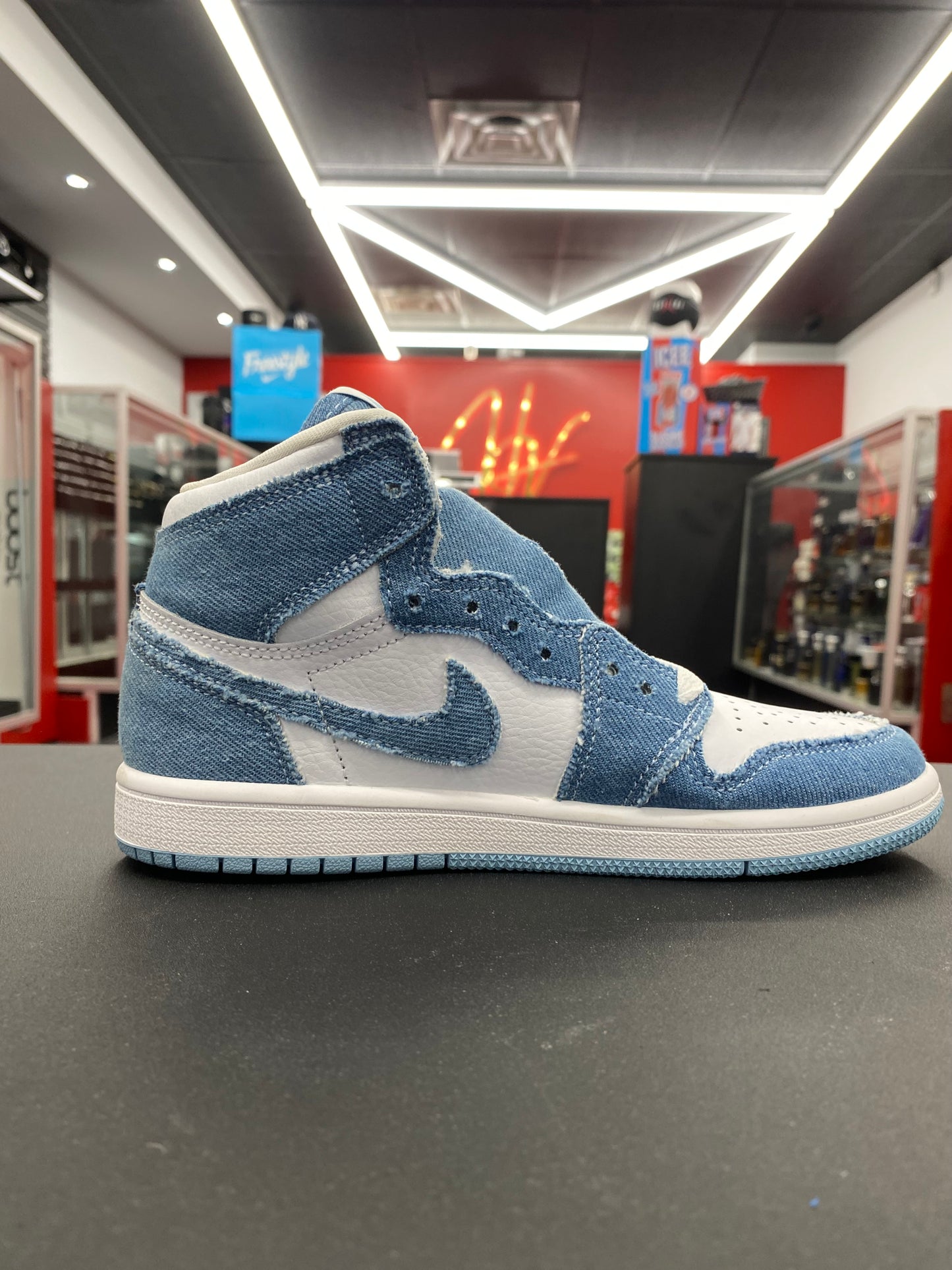 Jordan 1 Retro High OG “Denim” (PS)