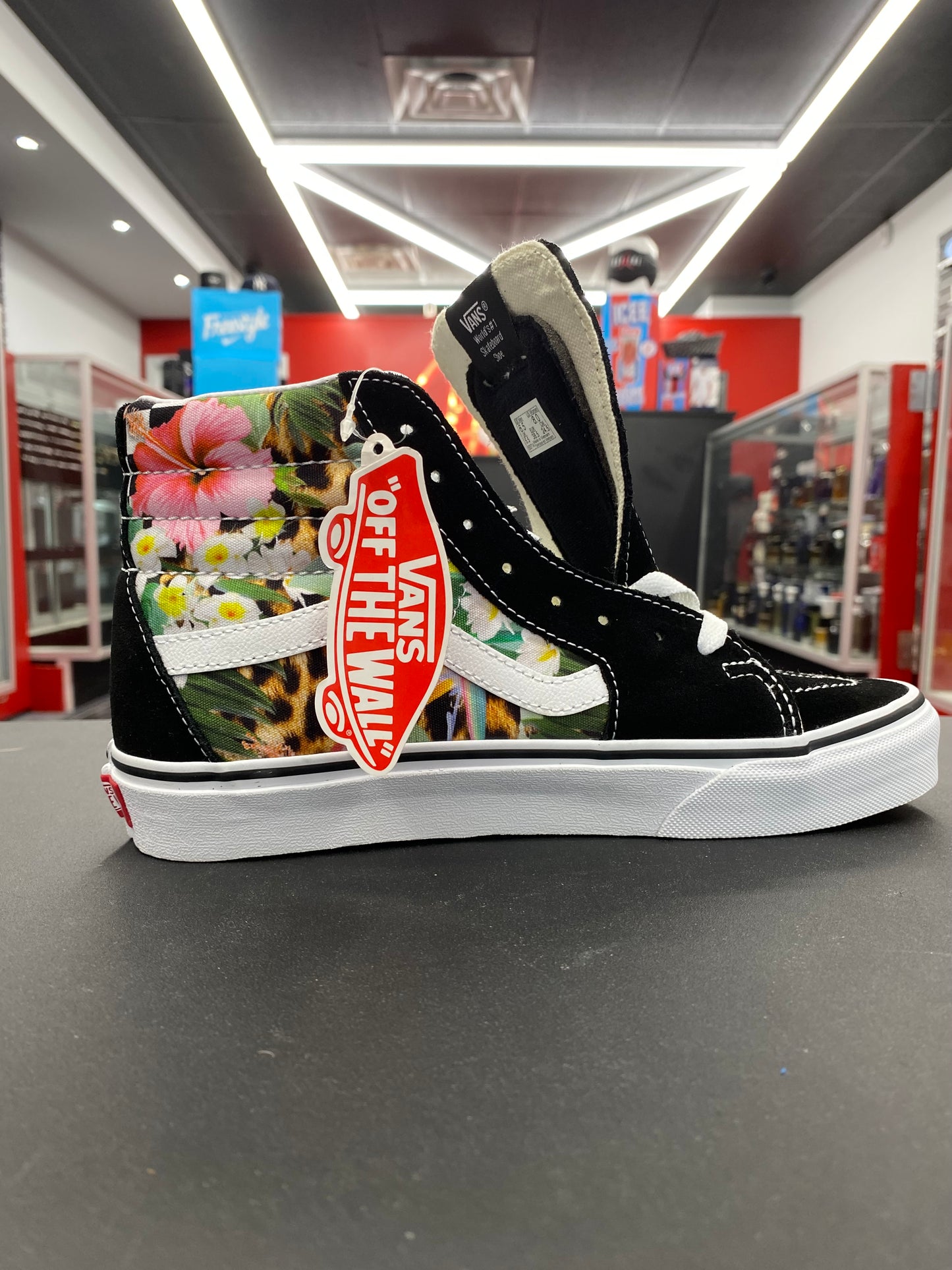 Vans Sk8-Hi “Tropical Animal Check Black”
