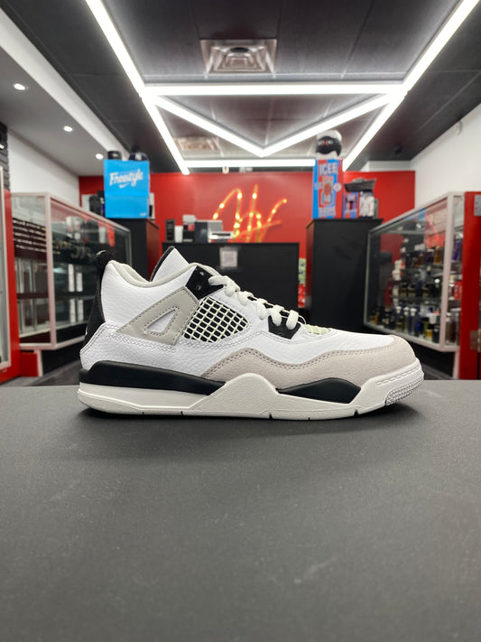 Air Jordan 4 Retro “Military Black” (PS)