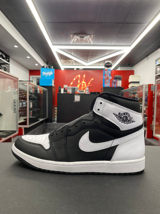 Air Jordan 1 Retro High OG “Black White”