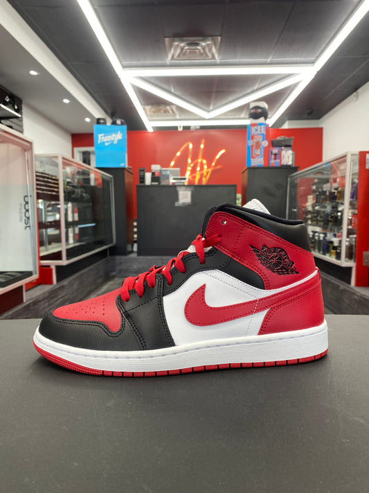 Wmns Air Jordan 1 Mid “Alternate Bred Toe”