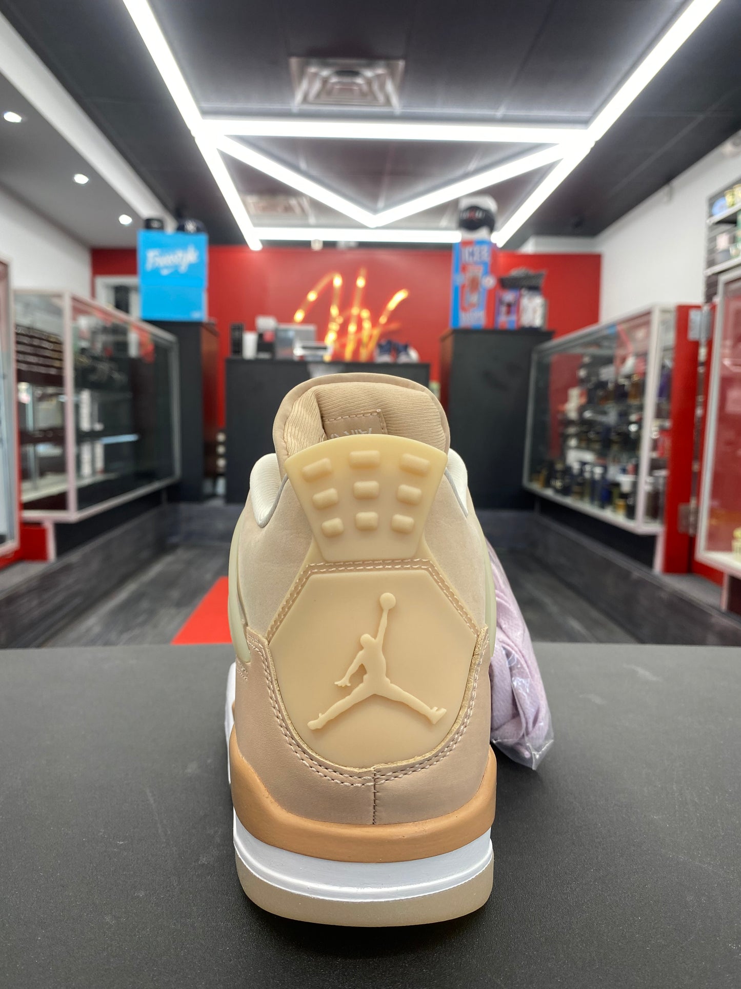 Wmns Air Jordan 4 Retro (Shimmer)
