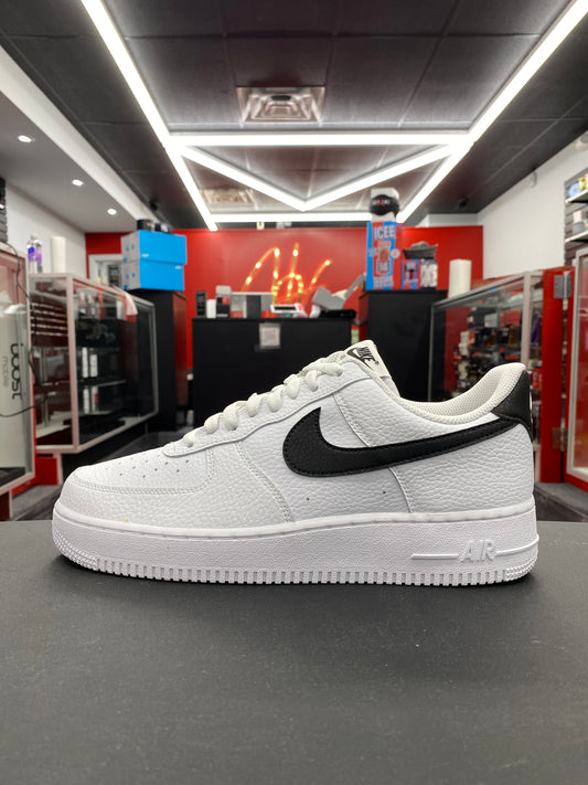 Nike Air Force 1 ‘07 “White Black Pebbled Leather”