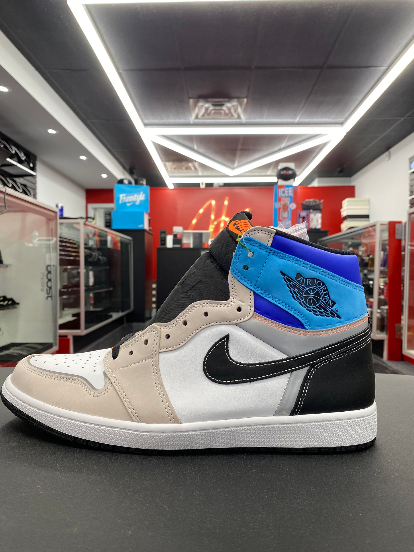 Air Jordan 1 Retro High OG “Prototype”