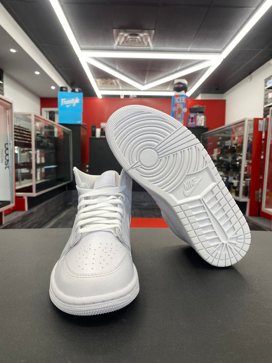 Wmns Air Jordan 1 Mid “Triple White”