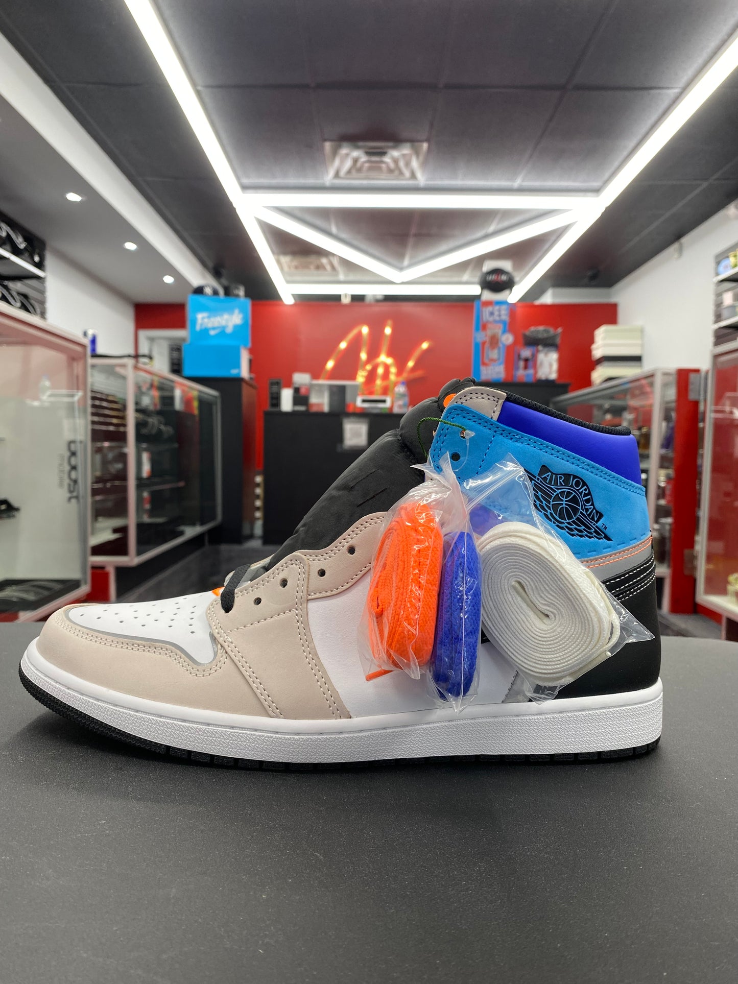 Air Jordan 1 Retro High OG “Prototype”