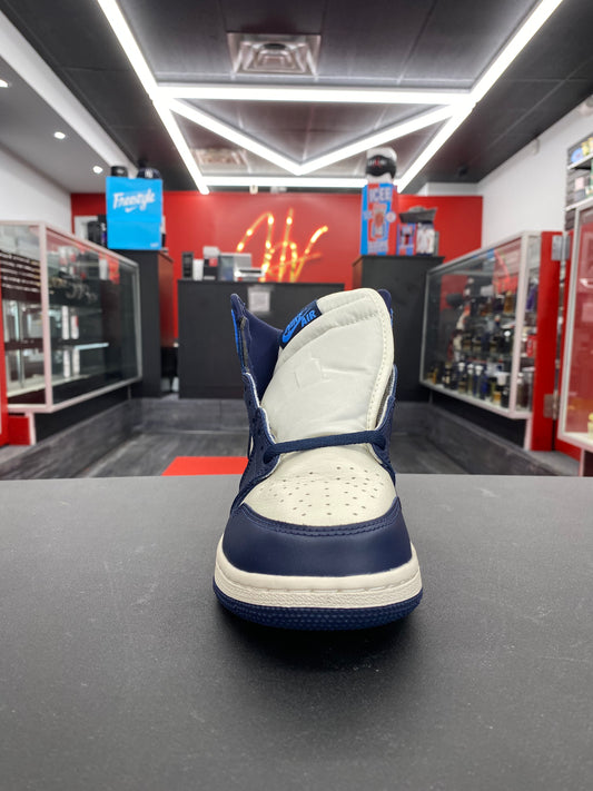 Air Jordan 1 Retro High “Obsidian” (GS)